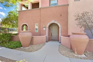 Photo #1: 2101111 Listing 