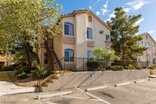 Photo #1: 2101145 Listing