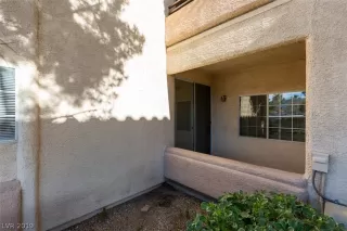 Photo #4: 2101145 Listing