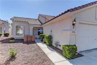 Photo #2: 2101179 Listing 