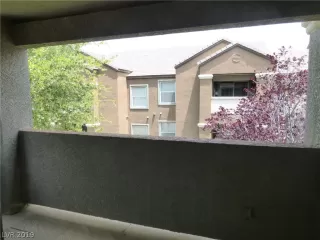 Photo #3: 2101189 Listing 