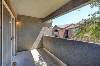 Photo #6: 2101189 Listing 