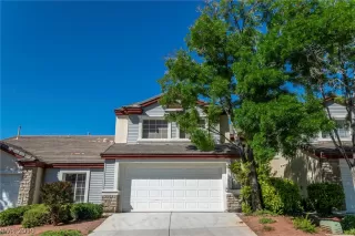 Photo #3: 2101200 Listing