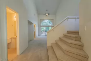 Photo #6: 2101200 Listing