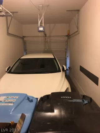 Photo #2: 2101237 Listing