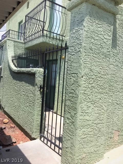 MLS: 2101271 Condo For Sale