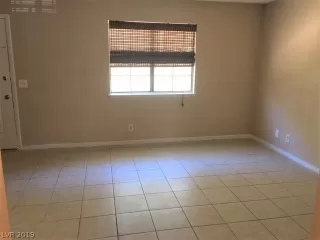 Photo #3: 2101271 Listing 