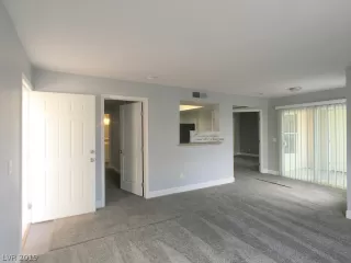 Photo #4: 2101340 Listing 