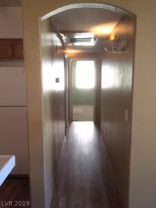 Photo #4: 2101358 Listing