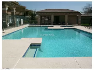 Photo #6: 2101371 Listing