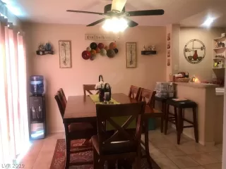 Photo #4: 2101381 Listing