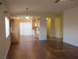 Photo #3: 2101393 Listing 