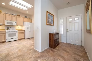 Photo #4: 2101407 Listing 