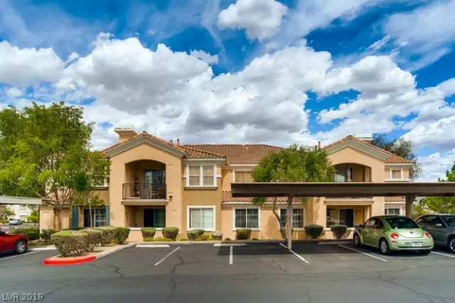 MLS: 2101425 Condo For Sale