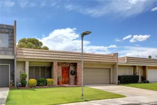 Photo #2: 2101427 Listing 