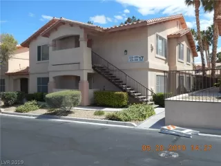 Photo #1: 2101473 Listing