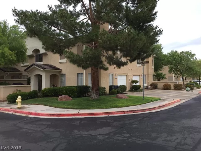 MLS: 2101523 Condo For Sale