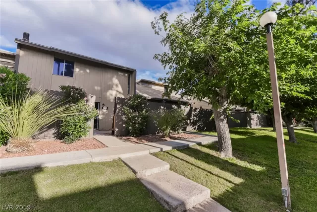 MLS: 2101611 Condo For Sale