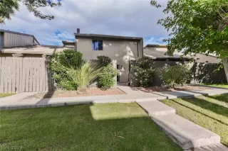 Photo #1: 2101611 Listing 