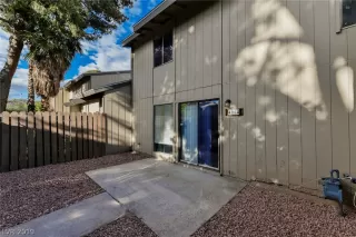 Photo #6: 2101611 Listing 