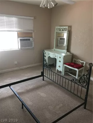 Photo #1: 2101659 Listing