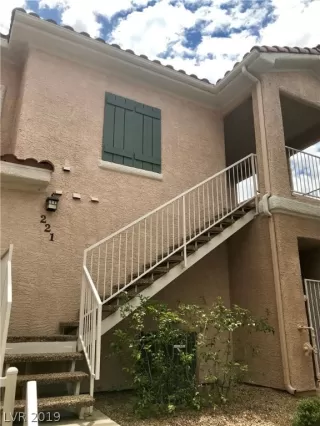 Photo #1: 2101729 Listing 