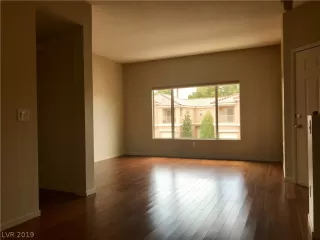 Photo #4: 2101729 Listing 