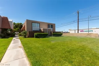 Photo #4: 2101824 Listing