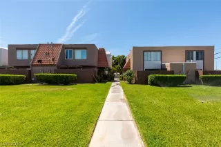 Photo #5: 2101824 Listing