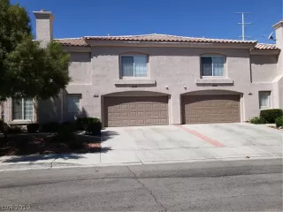 Photo #1: 2101833 Listing