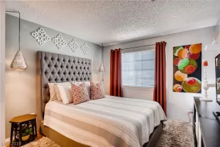 Photo #6: 2101846 Listing