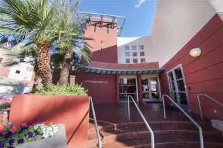 Photo #6: 2101885 Listing 