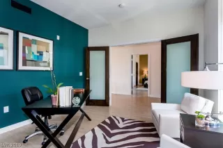 Photo #2: 2101914 Listing