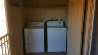 Photo #4: 2101928 Listing 