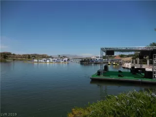 Photo #5: 2101965 Listing