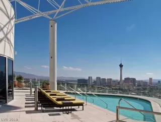 Photo #2: 2101979 Listing