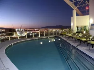 Photo #3: 2101979 Listing