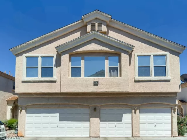 MLS: 2102043 Condo For Sale