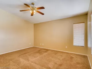 Photo #5: 2102043 Listing 