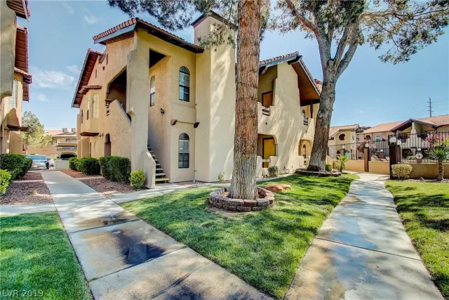 MLS: 2102098 Condo For Sale