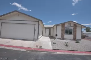 Photo #1: 2102104 Listing