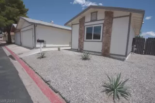 Photo #2: 2102104 Listing