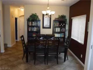 Photo #4: 2102125 Listing