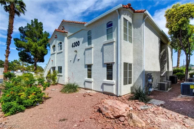 MLS: 2102140 Condo For Sale