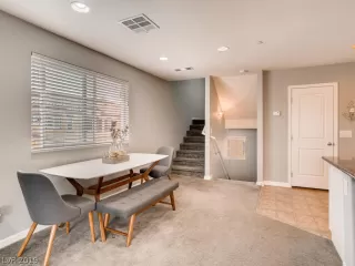 Photo #2: 2102180 Listing 