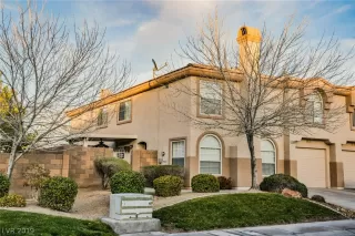Photo #3: 2102186 Listing 