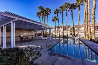 Photo #1: 2102188 Listing