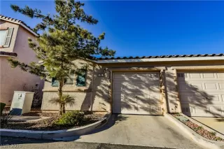 Photo #6: 2102188 Listing