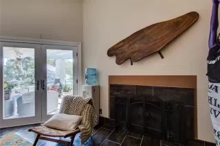 Photo #4: 2102211 Listing