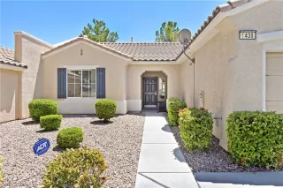 Photo #1: 2102244 Listing